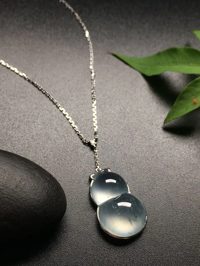 翡翠|小挂件大含义，带你了解这些翡翠挂件的寓意！