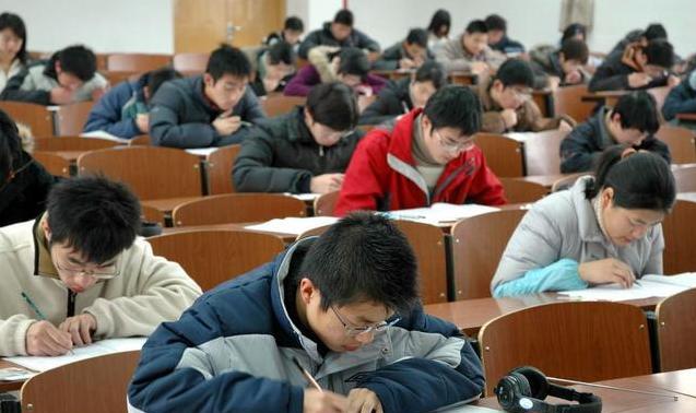 求职|公务员考试中，文科生堪称“考公”小能手，尤其这6个专业易上岸