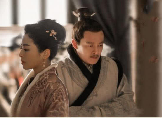 知否知否应是绿肥红瘦|知否：如兰婚后真的幸福吗？你看上司给文炎敬赠妾时，他啥反应？