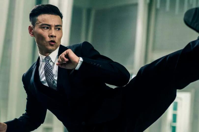 胡歌|中年男星穿西装，只服这6位，大叔们帅起来真没小鲜肉啥事