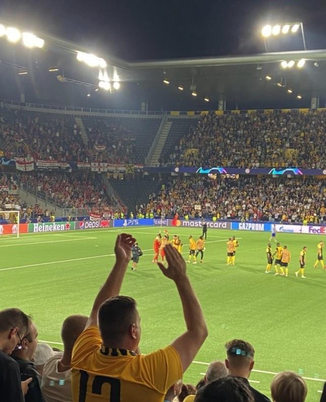 玛法达星座|不满索帅战术?曼联众将拒绝随其谢场!71分钟就换下C罗B费惹争议