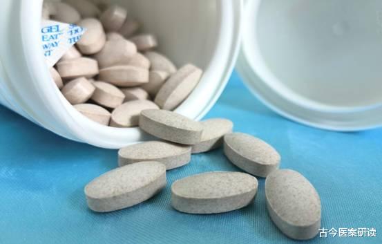 排毒|49岁男子吃素三年，脑梗后偏瘫，医生提醒：吃这3种素食，等于在喝油