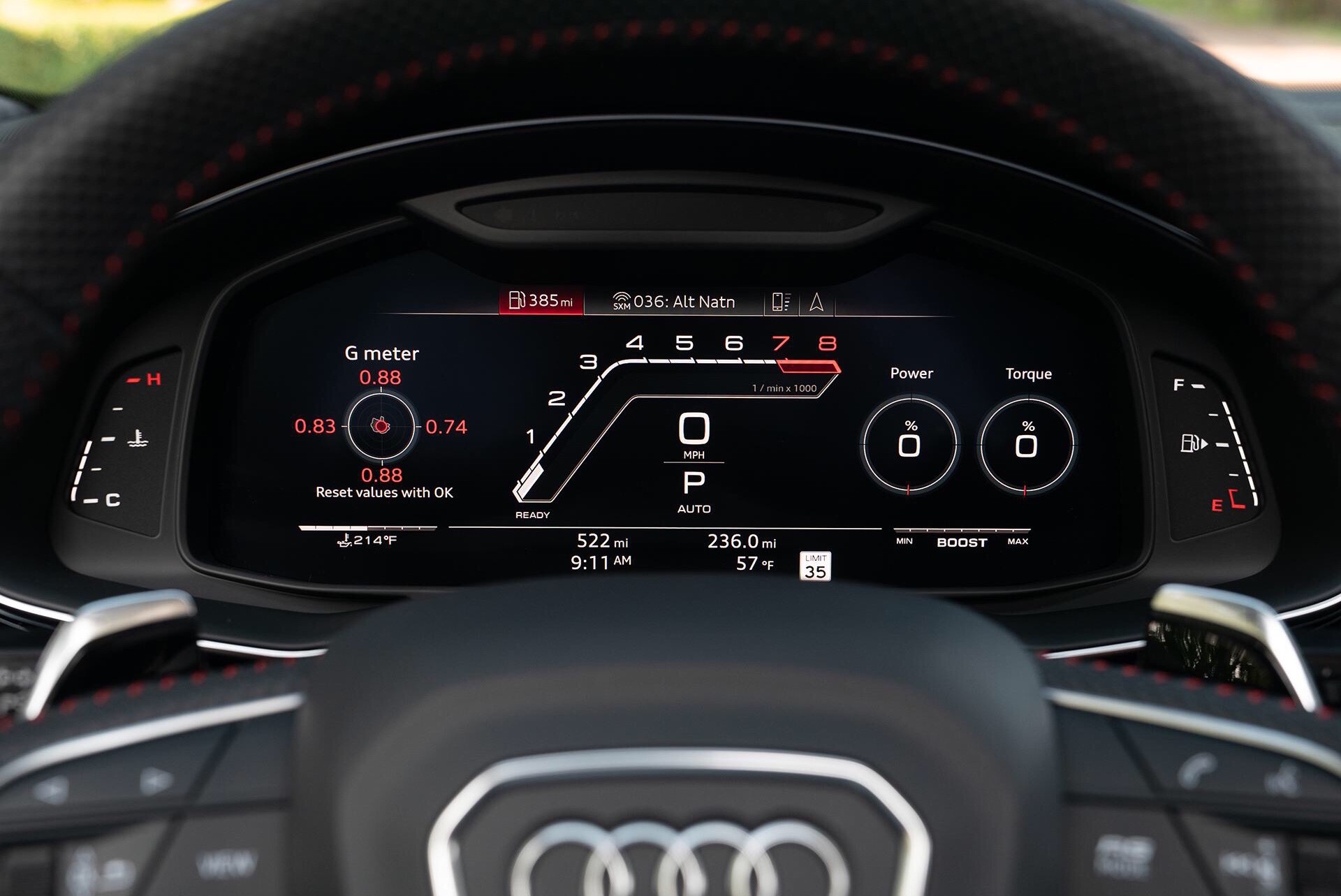 奥迪q8|明明是款性能车，却偏要把内饰做的这么豪华，有钱就为所欲为吗？