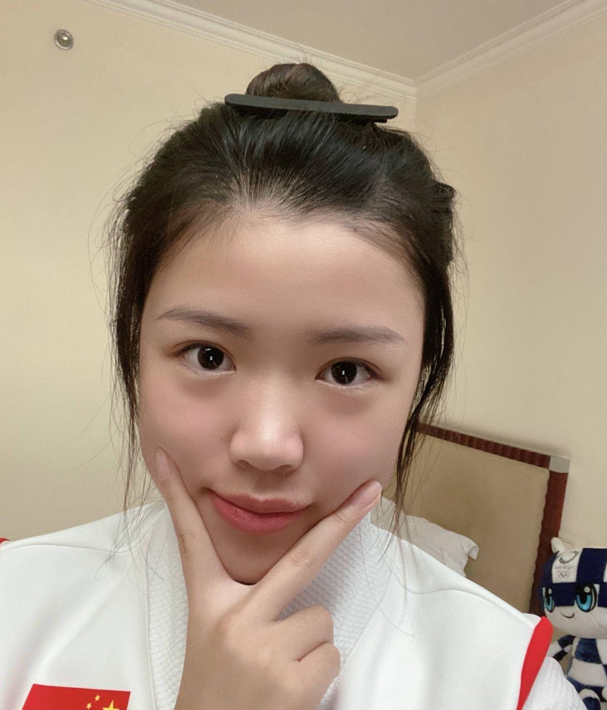 林小雪|奥运冠军杨倩成圈内顶流,各大品牌接不停,网友:做好老本行吧