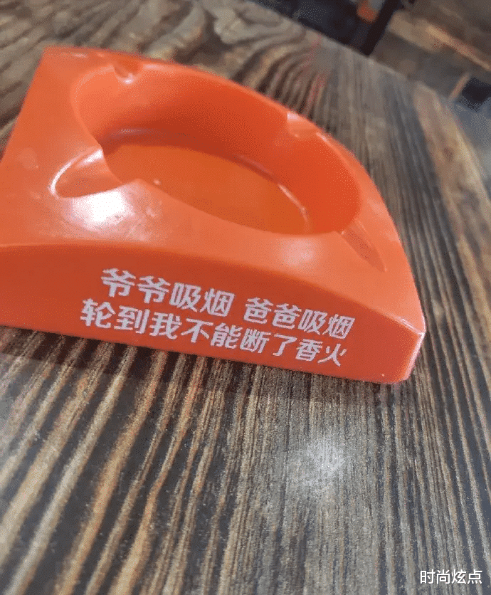 时尚炫点 假如你有一个复活的名额，你会选择让谁回来呢！