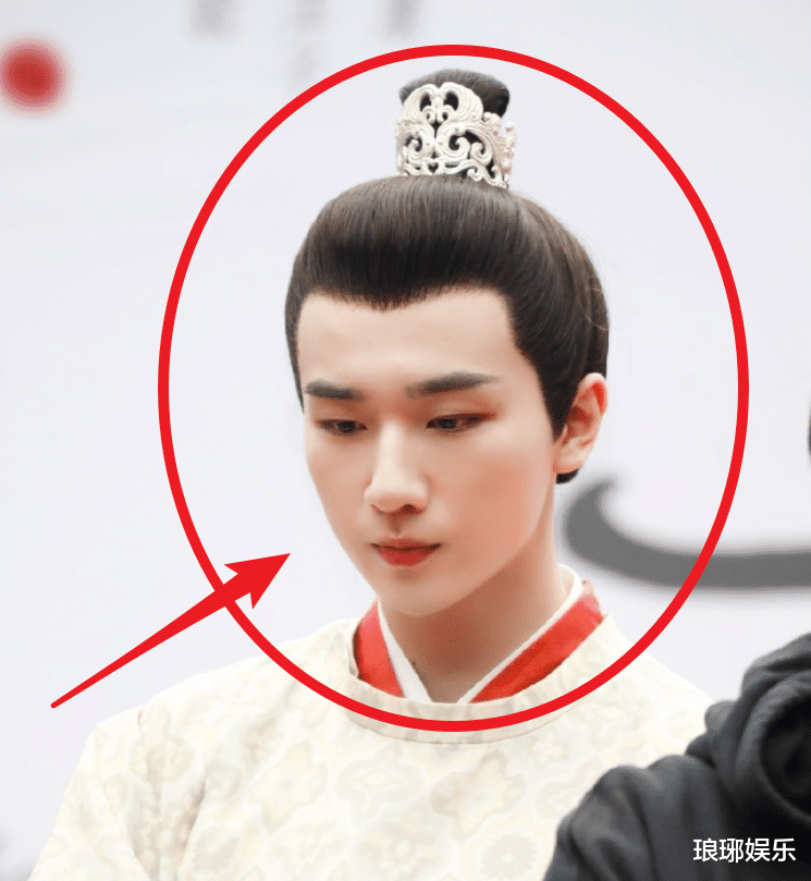 辣目洋子|辣目洋子新剧引争议，颜值被男主嫌弃，对方连表情管理都懒得做