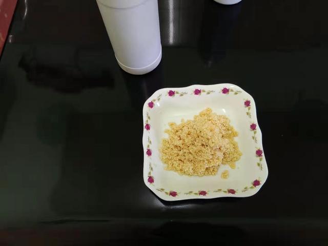 饵料|春天钓鱼自制窝料配方分享，诱鱼迅速留窝持久，制作简单成本低
