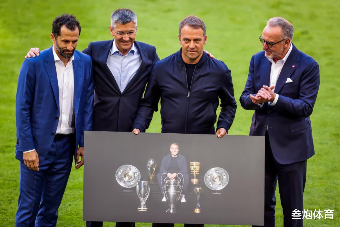 拜仁慕尼黑|5-2！拜仁踢疯了，莱万读秒破纪录+创3大历史，7冠教头离队