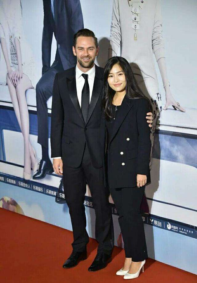 张译|张艺谋：支持女儿离婚，回来吧爸爸养你，不能让女儿受委屈