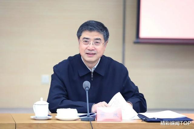 央视|最成功的主持人：从央视一哥到省委党委，张政如今摇身一变成高官