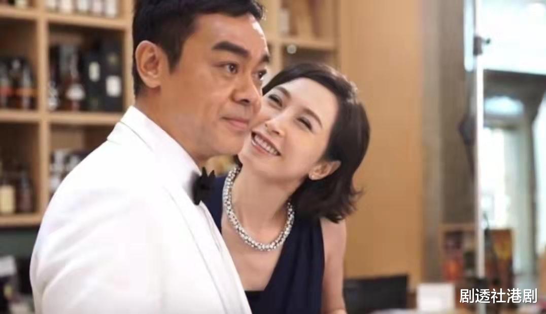 刘青云|羡煞旁人!影帝刘青云携妻街头十指紧扣看医生,结婚23年爱得痴缠