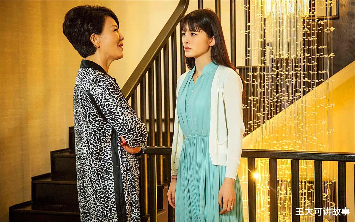 |闺蜜带双胞胎结婚,新郎是前夫,不请自来送他们一份大礼