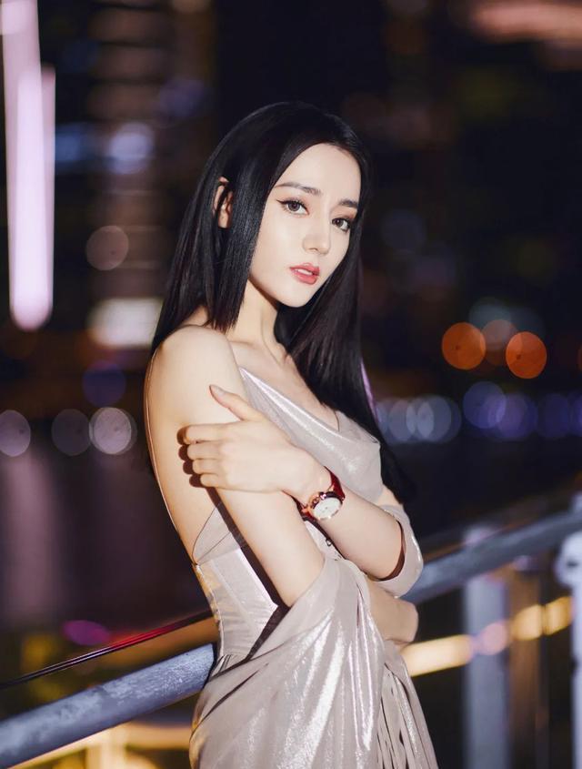 美容师 2022年，女明星们能实现短发自由吗？