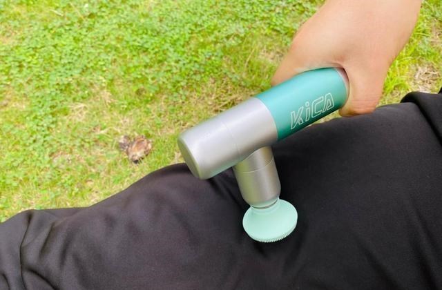童书小窝|KICA K2-MINI筋膜枪测评:缓解肌肉酸痛,用它就够了