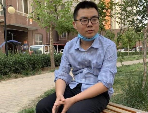 杜新枝|姚威状告杜新枝,索赔70余万,原因是小时候遭受过非人的虐待