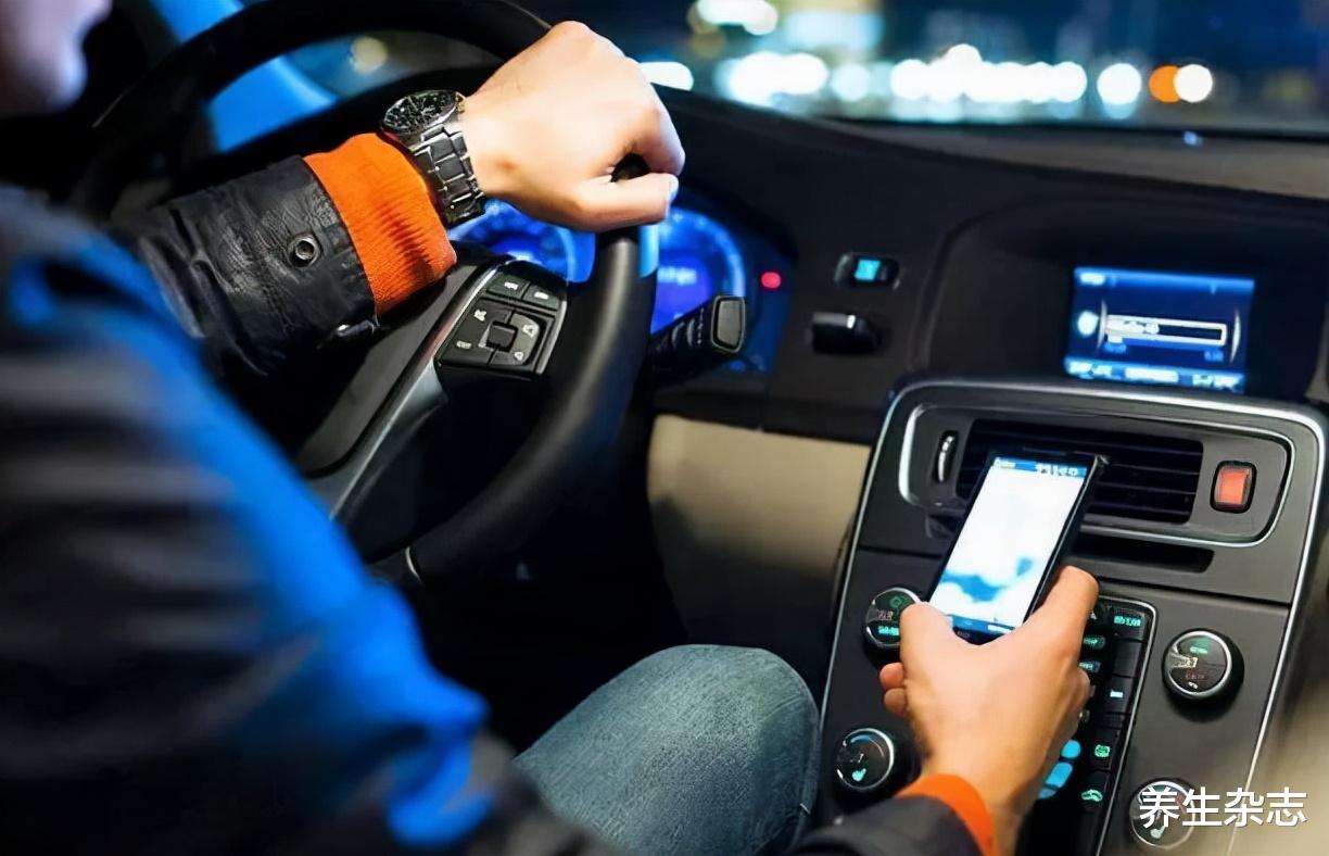 肝癌|误以为肩周炎，34岁男司机查出肝癌，医生忠告：肩膀有1种异常，趁早检查