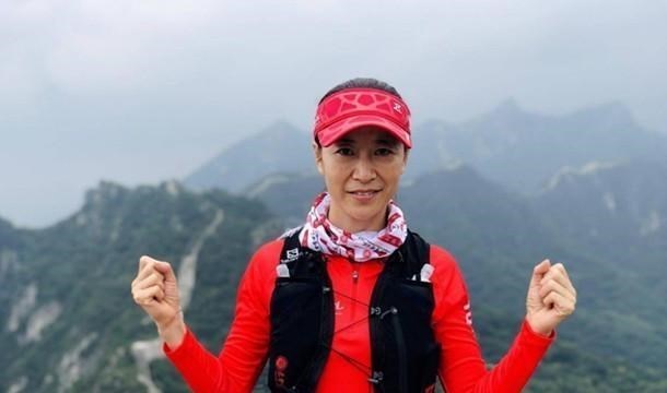 奶豆说育儿|21年前，王丽萍获得金牌后，现场无人庆祝，她绕场一周为自己祝贺