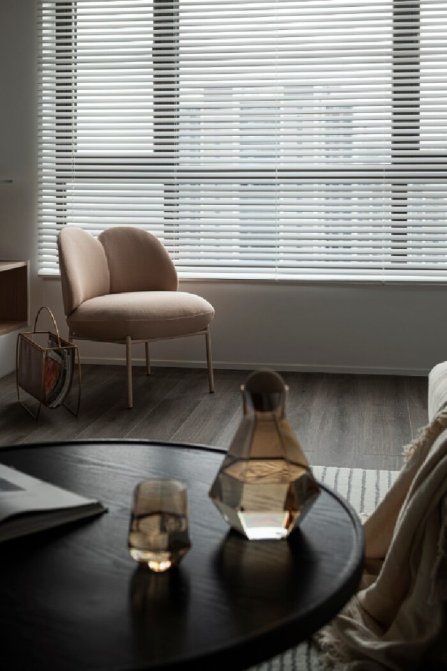 90㎡清新低调的时尚设计,看的我家也想这么装修了,太羡慕了