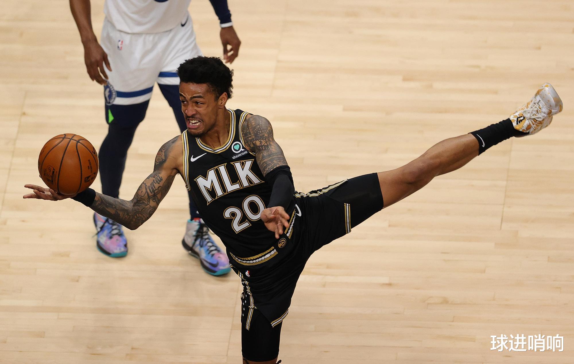 交易|赢在当下！美媒送勇士7大交易方案，5换1拉文，2换2接手塔克豪斯