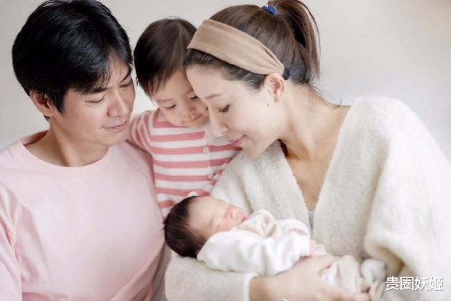 许凯|改名好运连连？杨怡婚后多年如愿当妈，不到两年高龄生下一女一儿