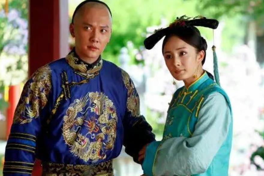 杨幂|明明都是美艳女星，古装竟丑得千奇百怪？这锅造型师不背