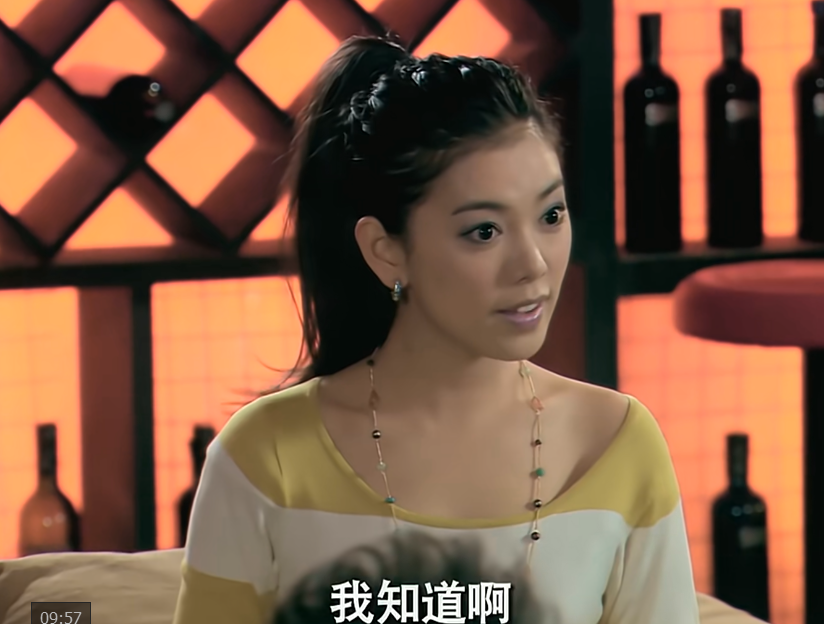 刘亦菲|《爱情公寓》女星“幻灭史”：娄艺潇、李金铭一步走错，沉迷带货