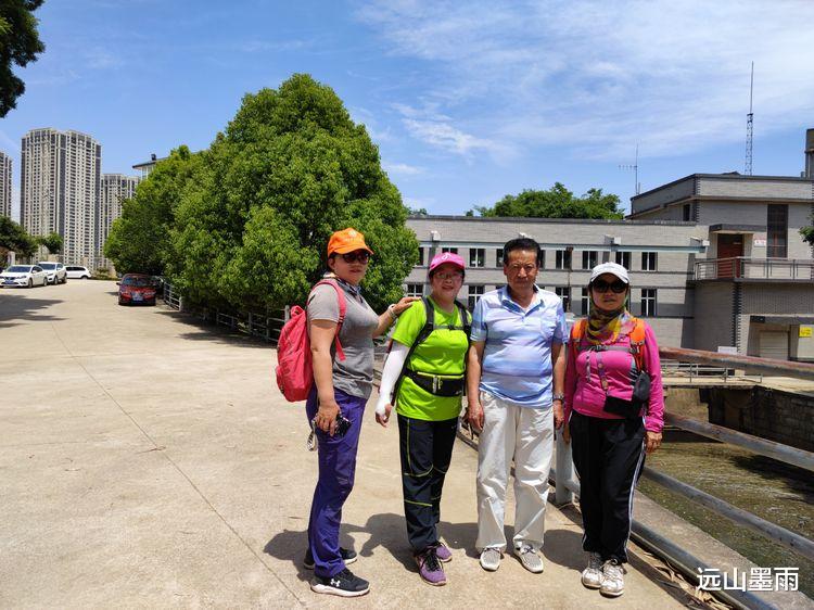 远山墨雨 昆明走进自然户外｜徒步入滇河道，走马料河、广普大沟，休闲行