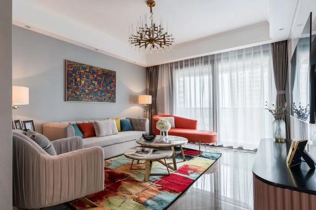 110㎡现代轻奢,大胆的软装配色,带来华丽时尚的气质