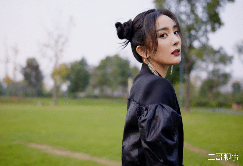 杨幂|杨幂在一次次被打压、牺牲中闯出来，她的信念感已然让人感动