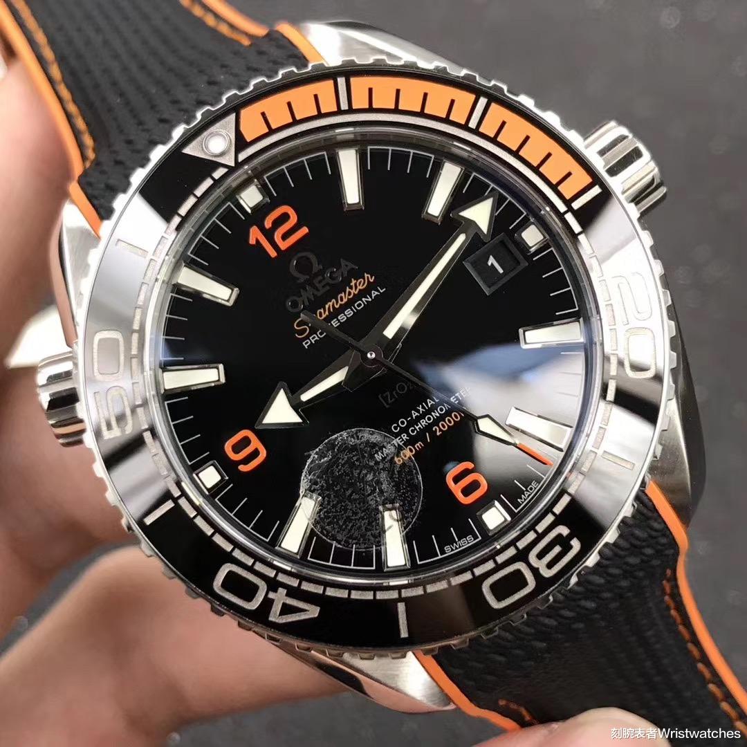 刻腕表者Wristwatches|VS厂欧米茄海马海洋宇宙600「四分之一橙」终极版评测！