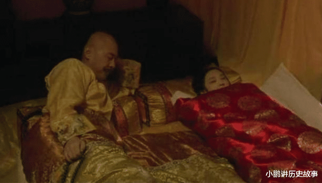 后宫史|皇帝驾崩之后，新皇帝如何对待后宫三千小妈？答案让人脸红不齿！