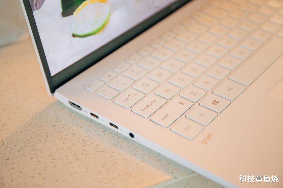 触控笔|高清大屏续航强，这几台轻薄本可不能错过