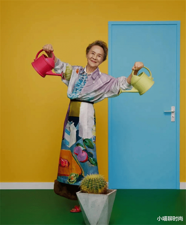 吴彦姝|自信自律的女人有多美？被83岁刘诗诗的奶奶圈粉，优雅时髦又高级