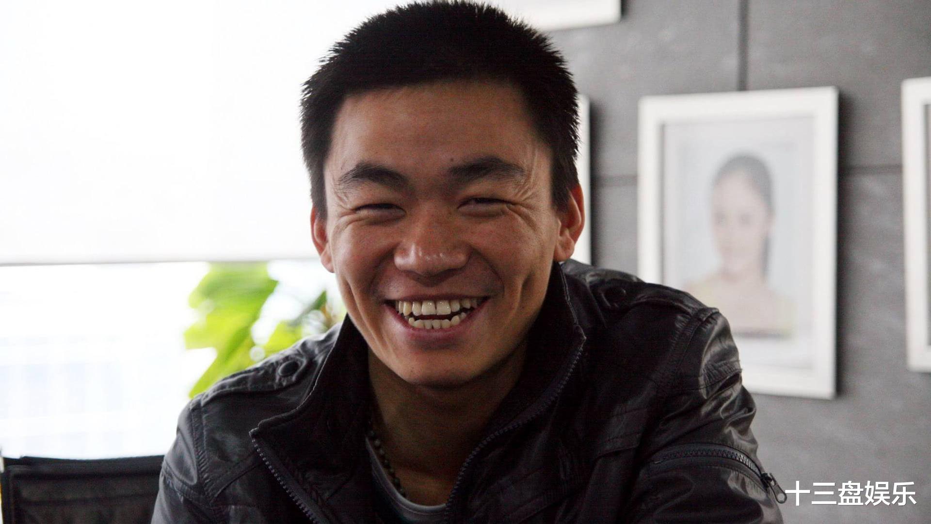 邓伦|张子枫饭店“打工”偶遇王宝强，宝强对子枫有提携之恩