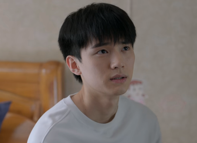 小敏家|小敏家哭戏：全员演技过关，她却成败笔，五官乱飞眼泪硬挤