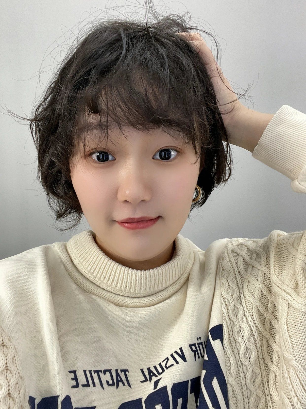 发型 2022新年最火发型16款，烫卷染色就是不一样，换发型这样做就对了