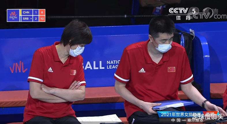 女排|4连败,1-3!中国女排创耻辱纪录,出线形势:排第10,郎平淡定