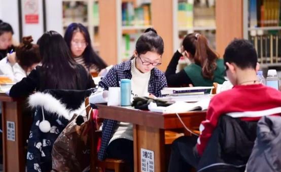 中学|985学生“五官外貌”都很相似？特别是这三方面，班主任看得很准