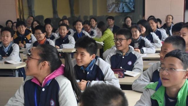 中考|教育部连发通知，初中学生迎来2个坏消息，家长炸锅了：不能接受
