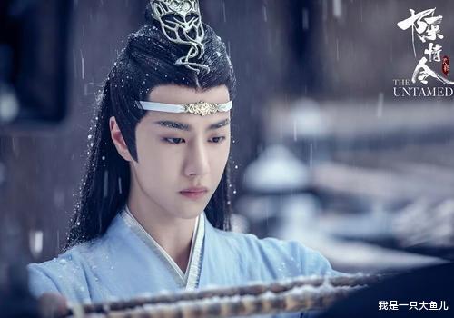 王一博|王一博出道7周年，24岁的顶流之路，历尽千帆归来仍是少年