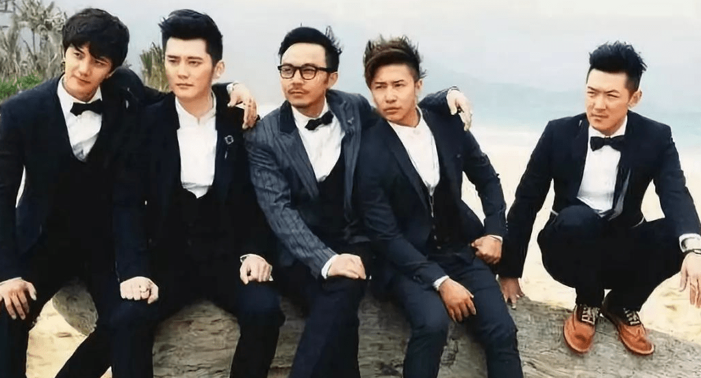 田源|曾多次被曝光“恶劣绯闻”，如今又被锤猥亵女学生，该好好整治了