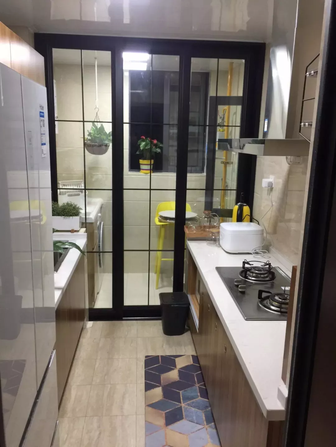 装修设计精选|提升厨房的颜值,要从橱柜做起,这几款都非常好看哦