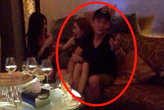 秦奋|“洗头妹”韦雪:2段感情3个娃,成功晋升亿万富婆,她真不简单