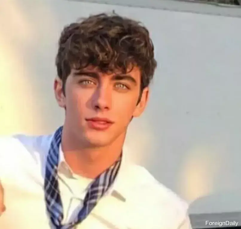 超速 疯了！小鲜肉飙车撞死母女俩，网友却集体求情：他太帅，求放过！