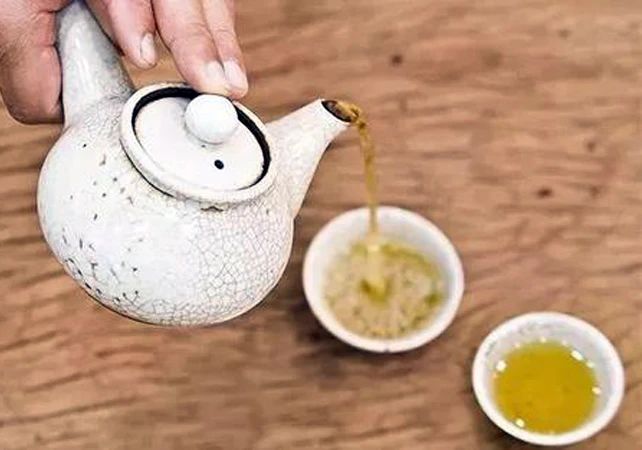 隔离|脸皮再厚的人，这么做他一定会领情，这是做领导批评人的高明之处