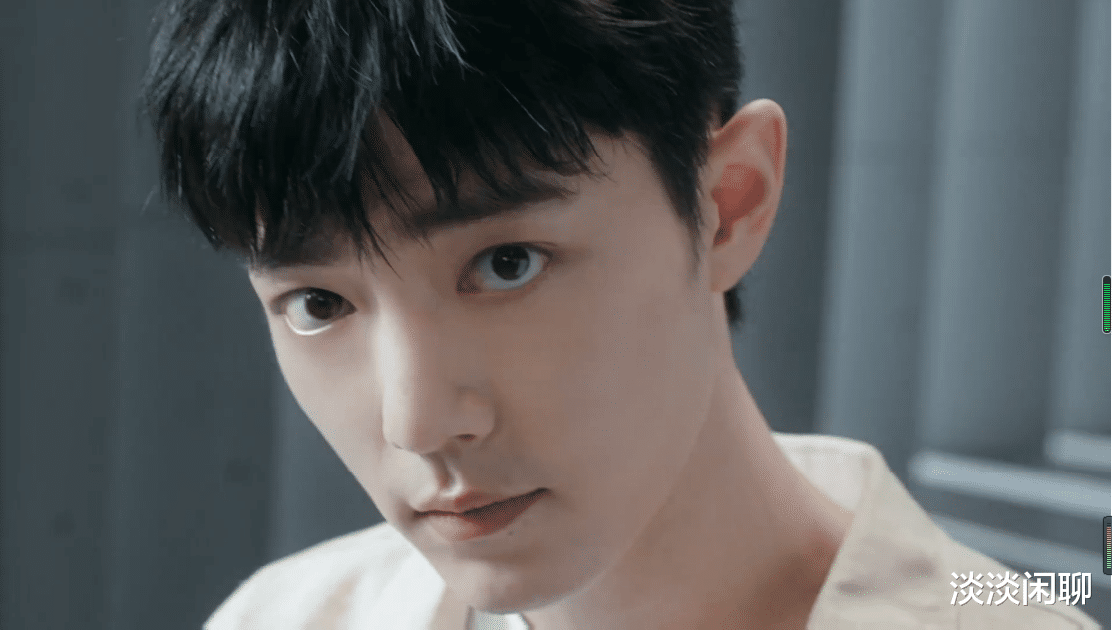 肖战|肖战VLOG，果然善良在内心，青春就写在脸上！粉丝：黑子坚持住！