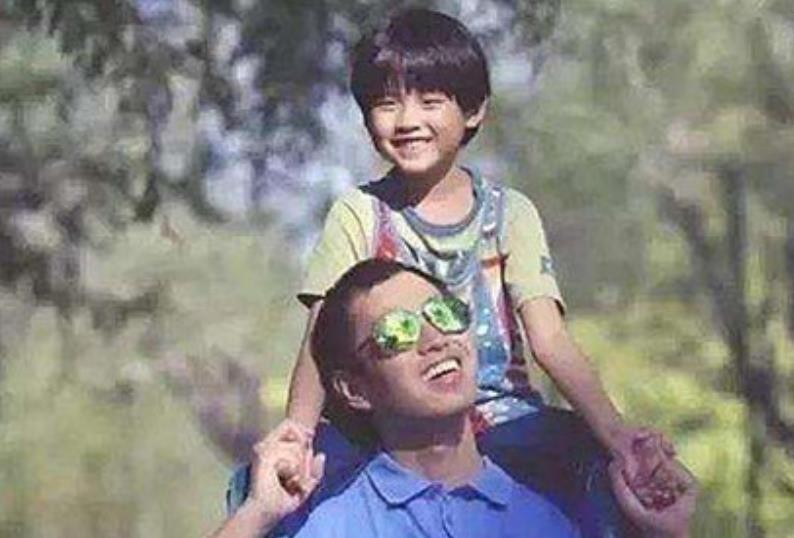 王昱珩|“水哥”王昱珩:清华毕业不上班,女儿只上半学期,神一般的存在