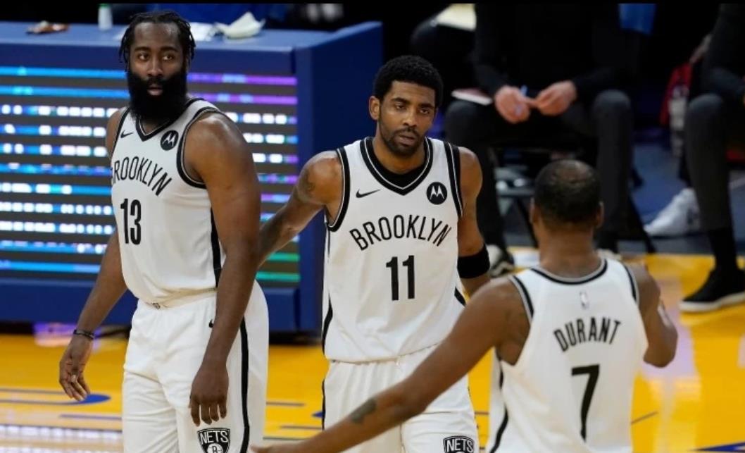 凯里·欧文|屋漏偏逢连夜雨！刚刚，欧文传来坏消息，这回要轮到KD单核带队了