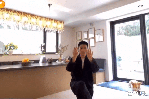 黄磊|油腻、膨胀、上镜丑，男演员们，都管理下身材吧