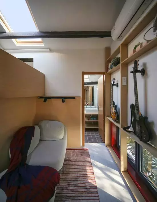 设计师|上海市中心户口，却遭女友嫌弃，他为结婚爆改35㎡变9房住两家人